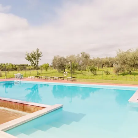Thyme With Shared Pool Διαμέρισμα